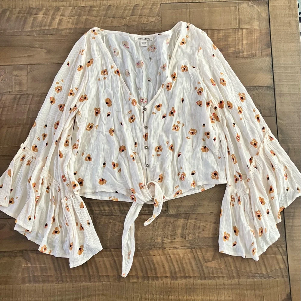 BILLABONG | Lust Wild Floral Crinkle Top – Size Small - Picture 1 of 7